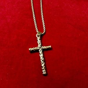 Fashion cross pendant with 24 inch chain